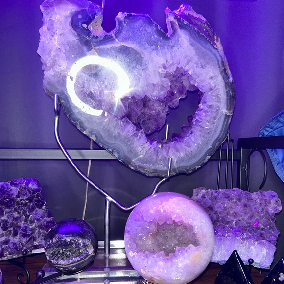 Amethyst Large Point Portal w/Custom Stand- AMYPTLSTAND-001 - Picture 4 of 12